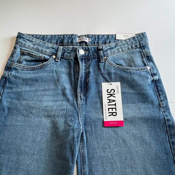 Refuge Blue Straight Leg Jeans Classic Style - Picture 2 of 11